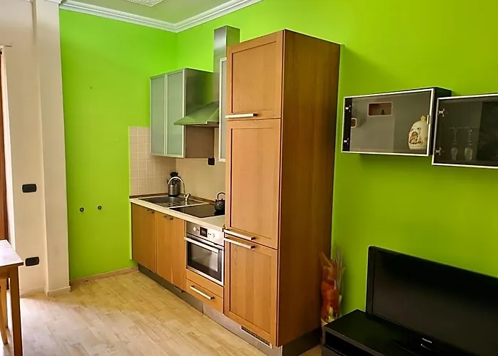 Red Rose Отель типа "постель и завтрак" 4*